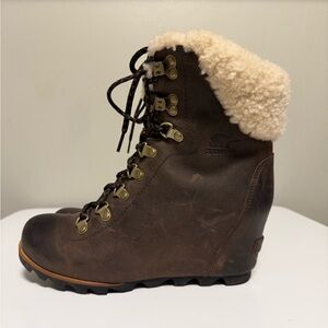 Sorel Conquest Wedge Shearling Ankle Booties Brown Leather Boots Women's US 9